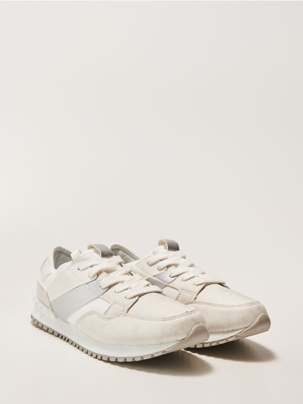 Sneakerid - hall - SX785-09X - House - 0