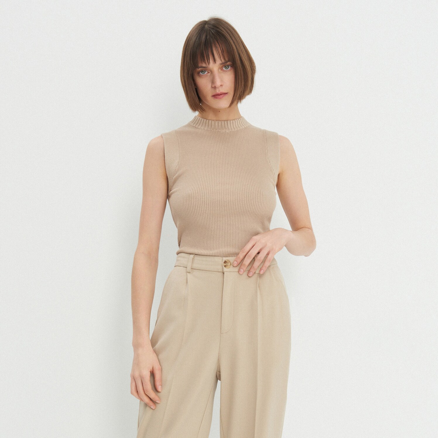 Pletený top so stojačikom