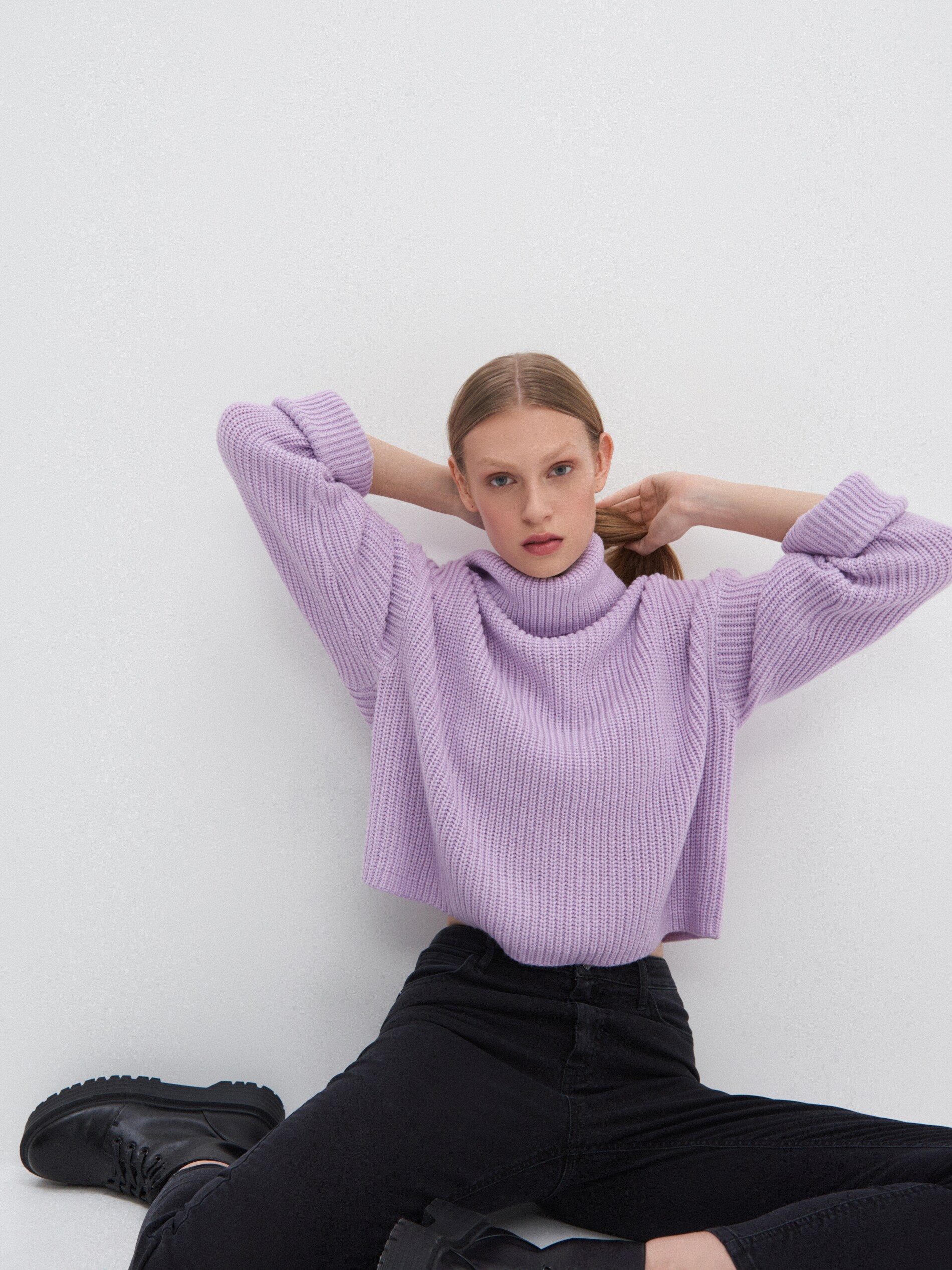 Oversize sveter s rolákom