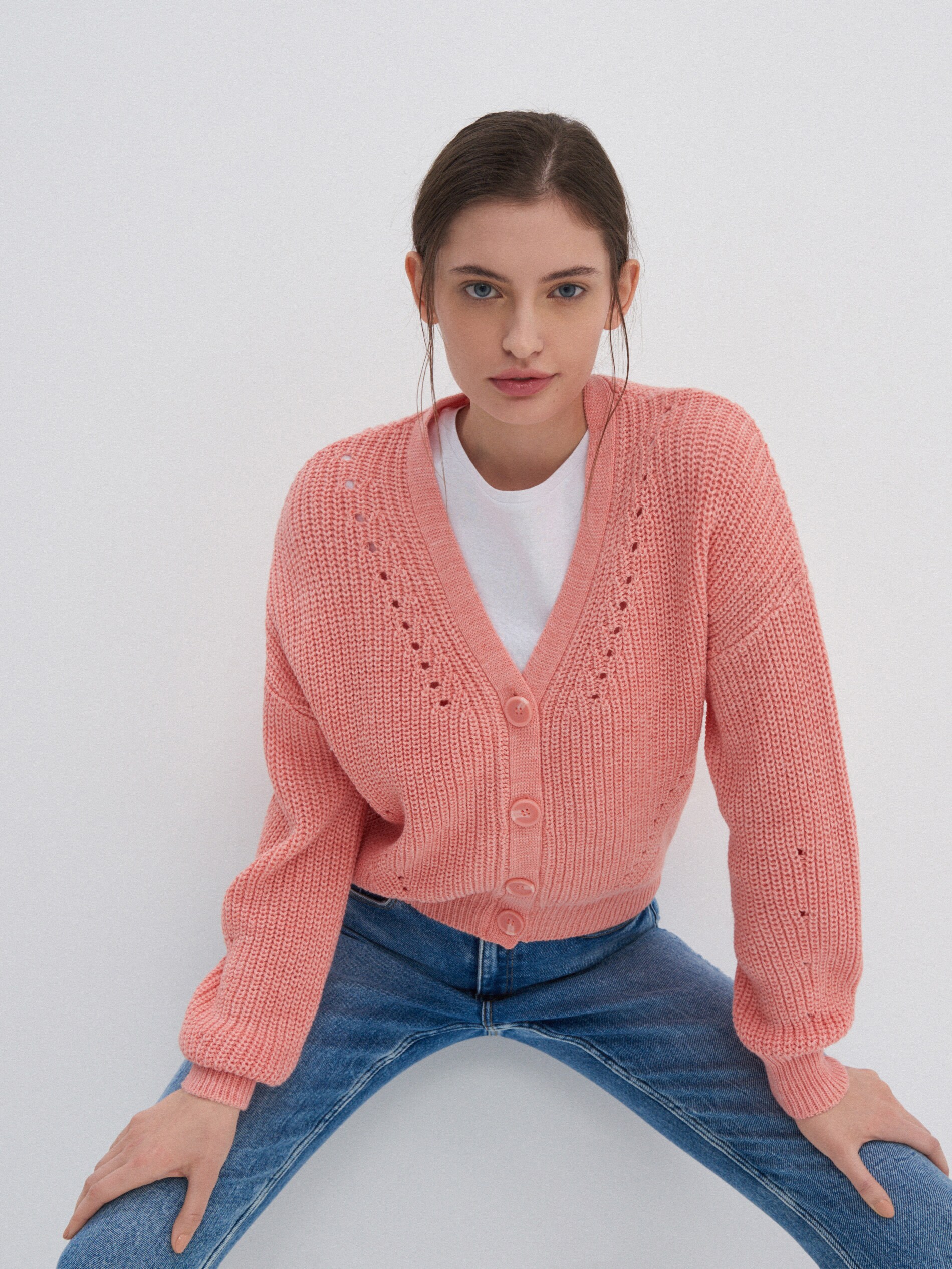 Kardigán z rebrovaného úpletu