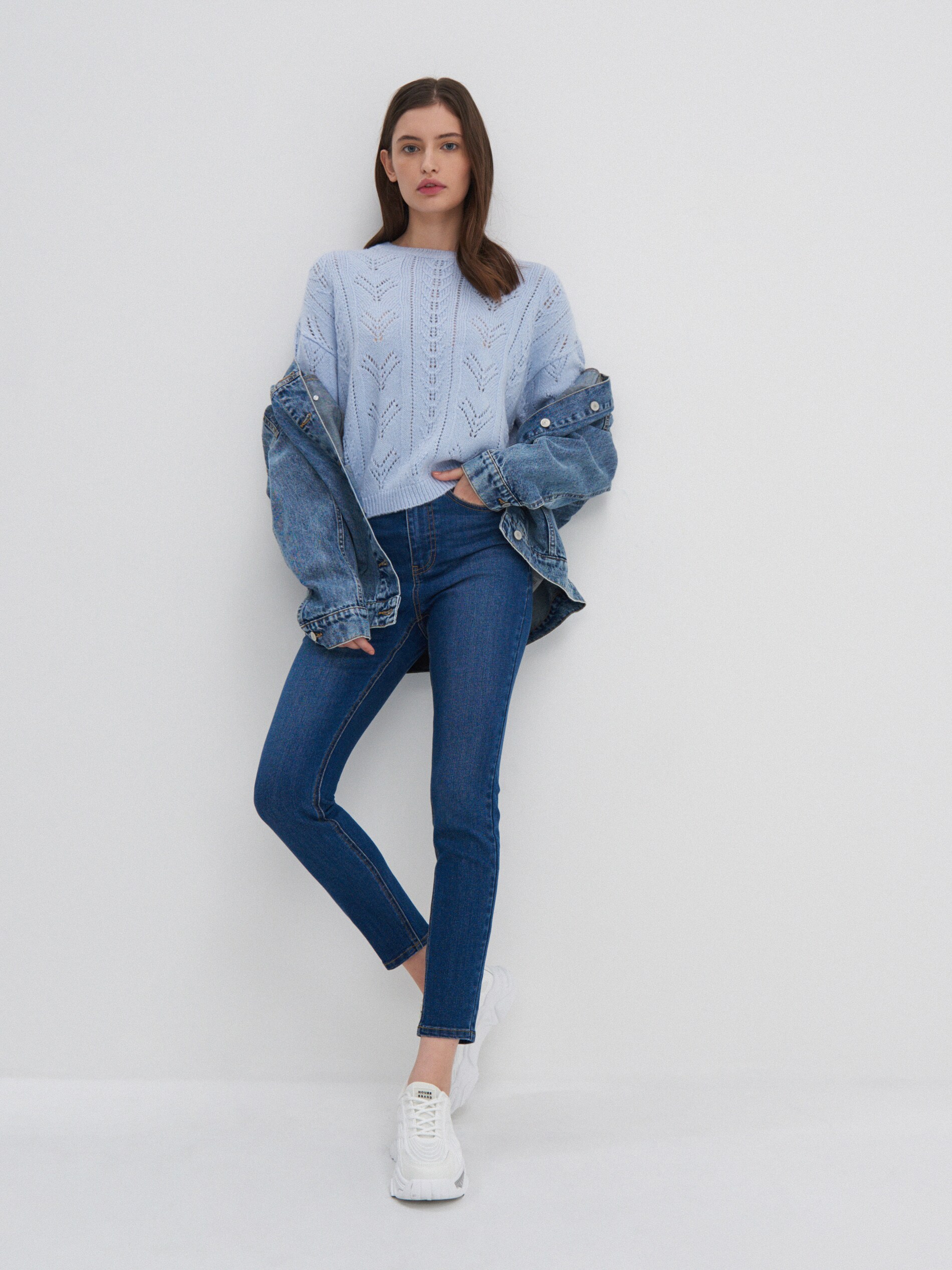 Voľne pletený oversize sveter