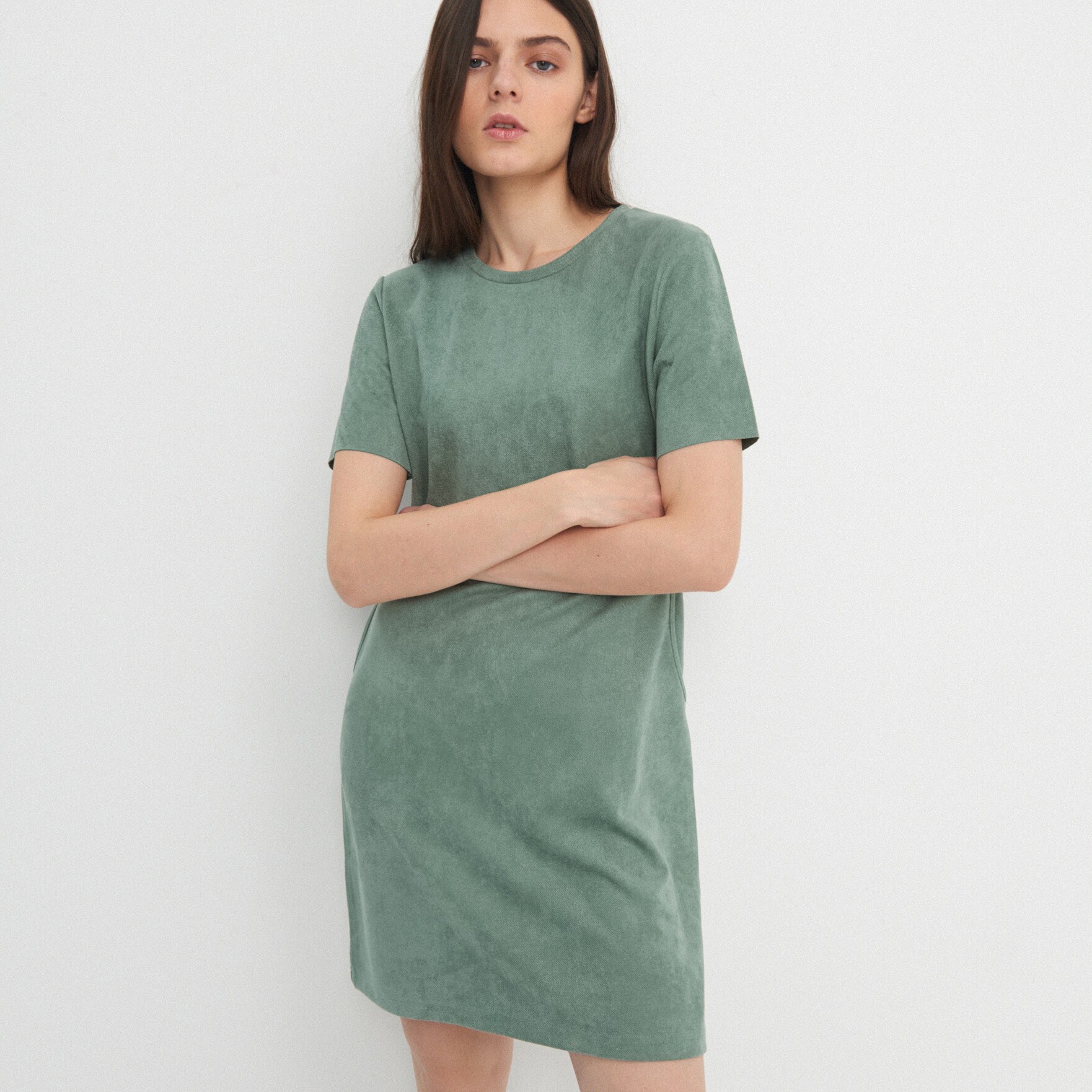 Úpletové šaty s vreckami