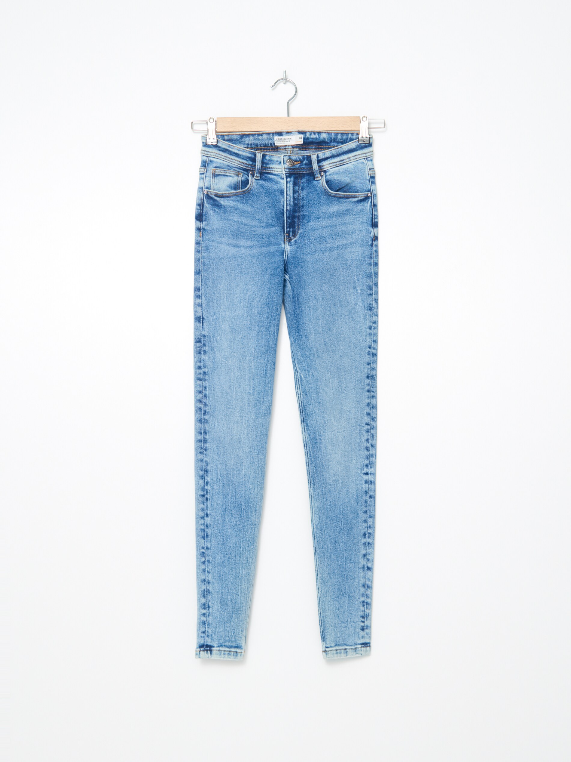 Priliehavé džínsy SKINNY FIT