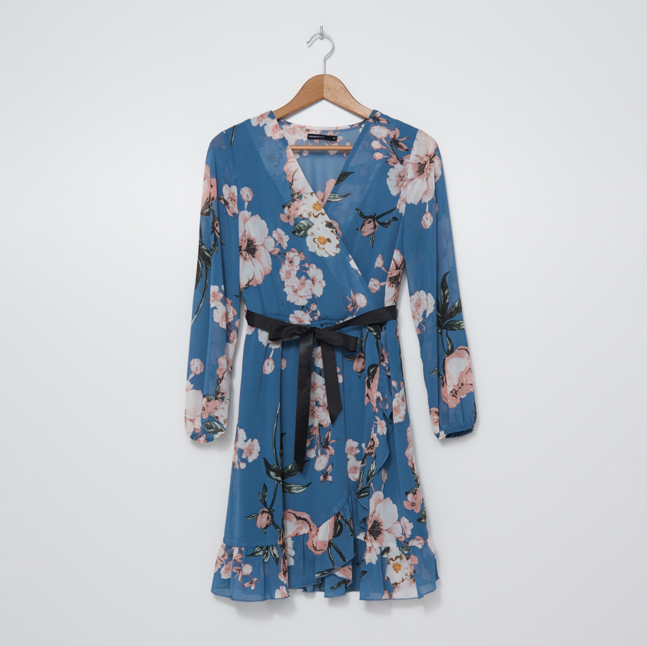 Prekladané kvetinové šaty