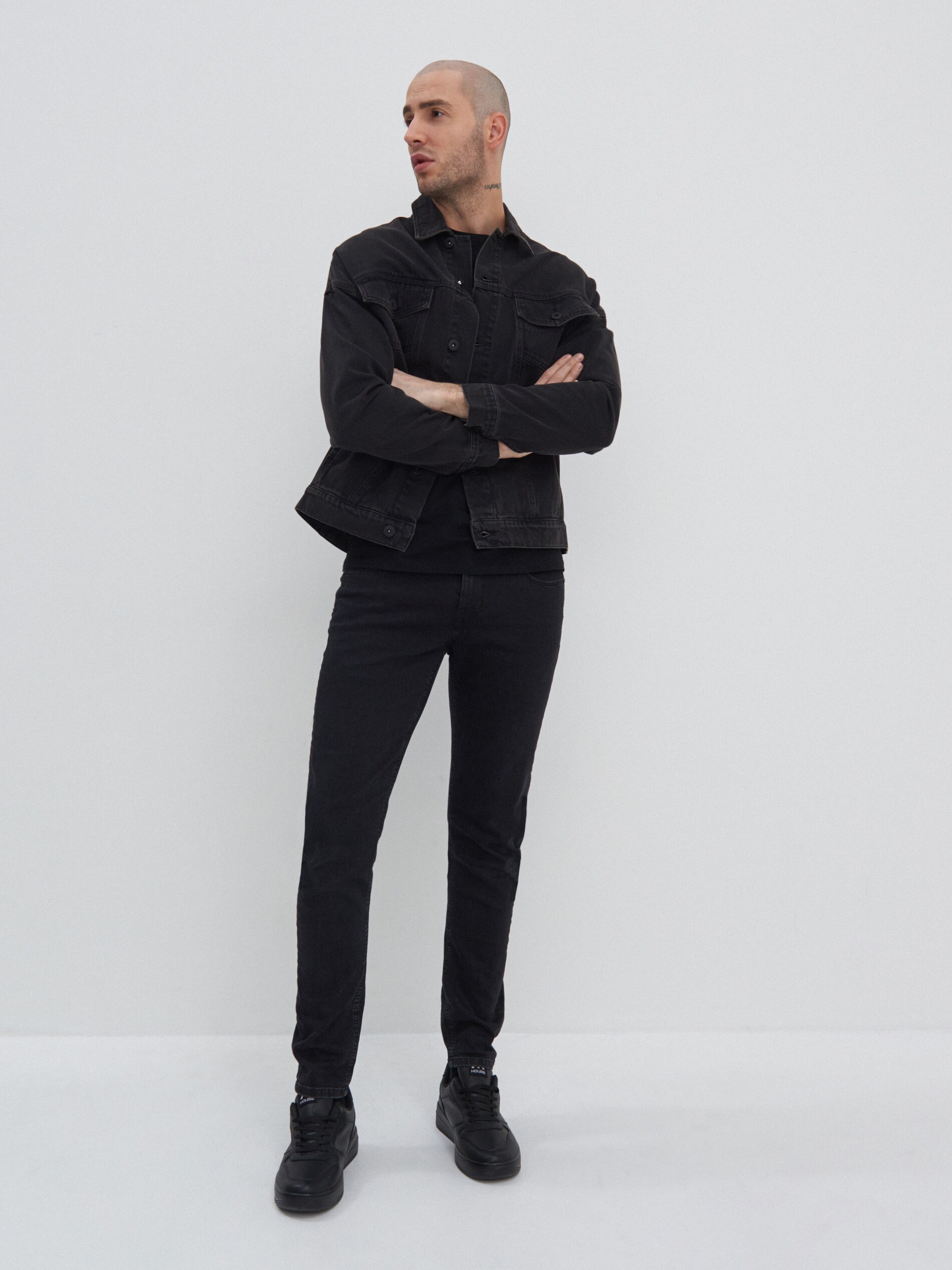 Džínsy s vypratým efektom