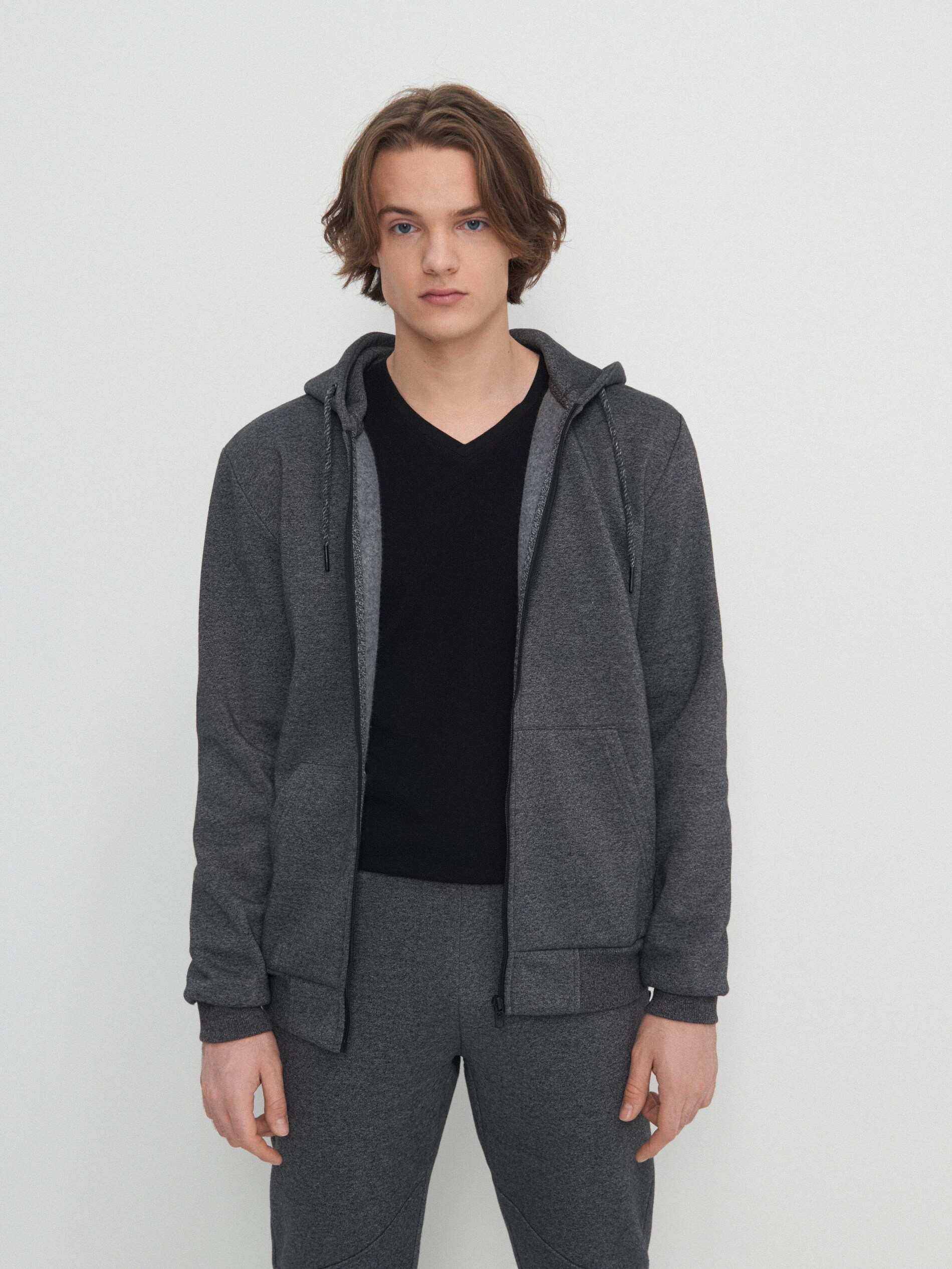 Zapínacia mikina s kapucňou