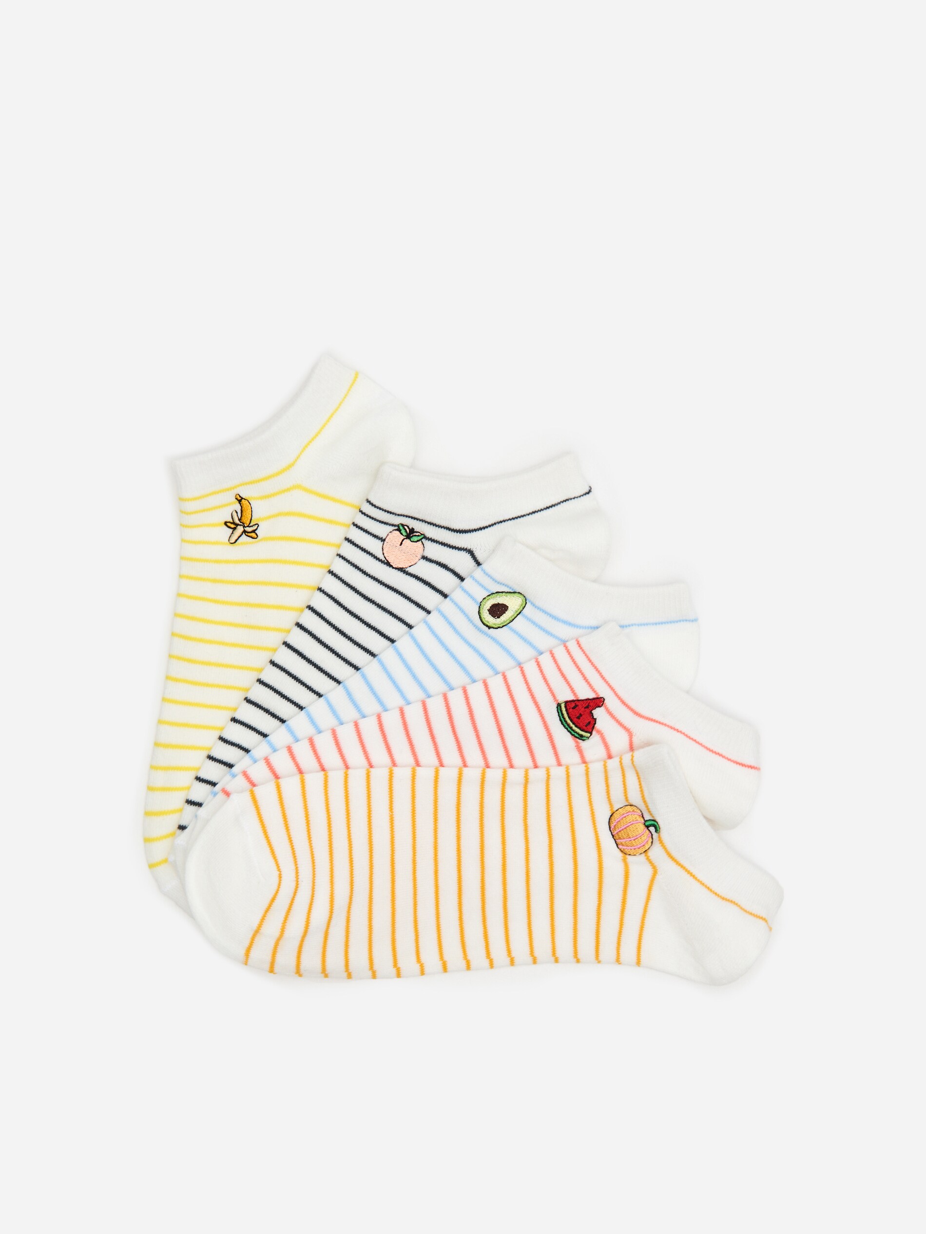 Ponožky s výšivkou