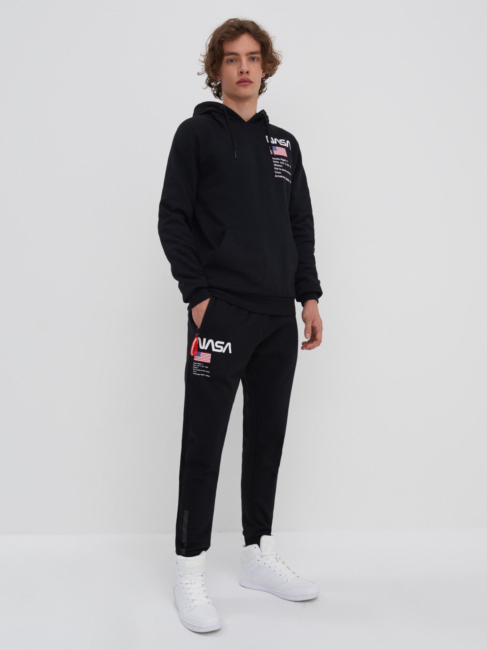 Bežecké nohavice s potlačou NASA