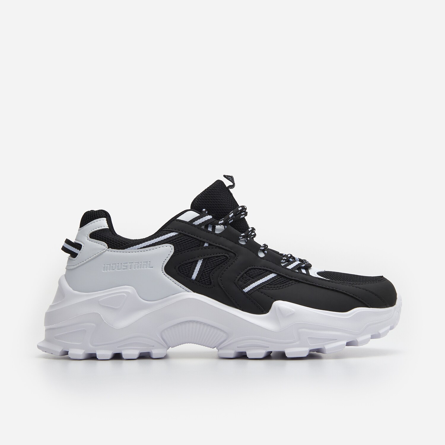 Tenisky z limitovanej edície