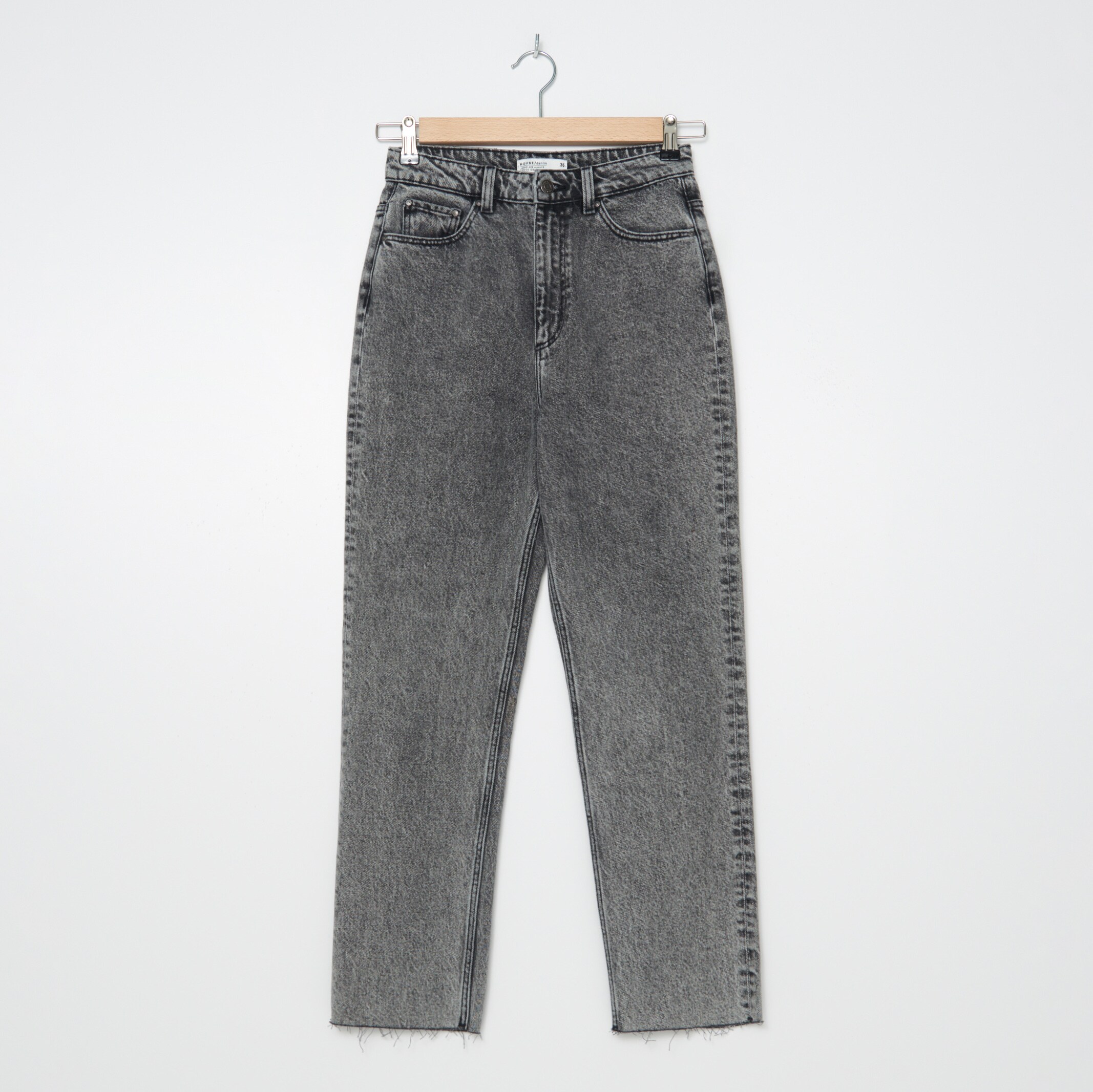 Džínsy rovného strihu s vysokým pásom