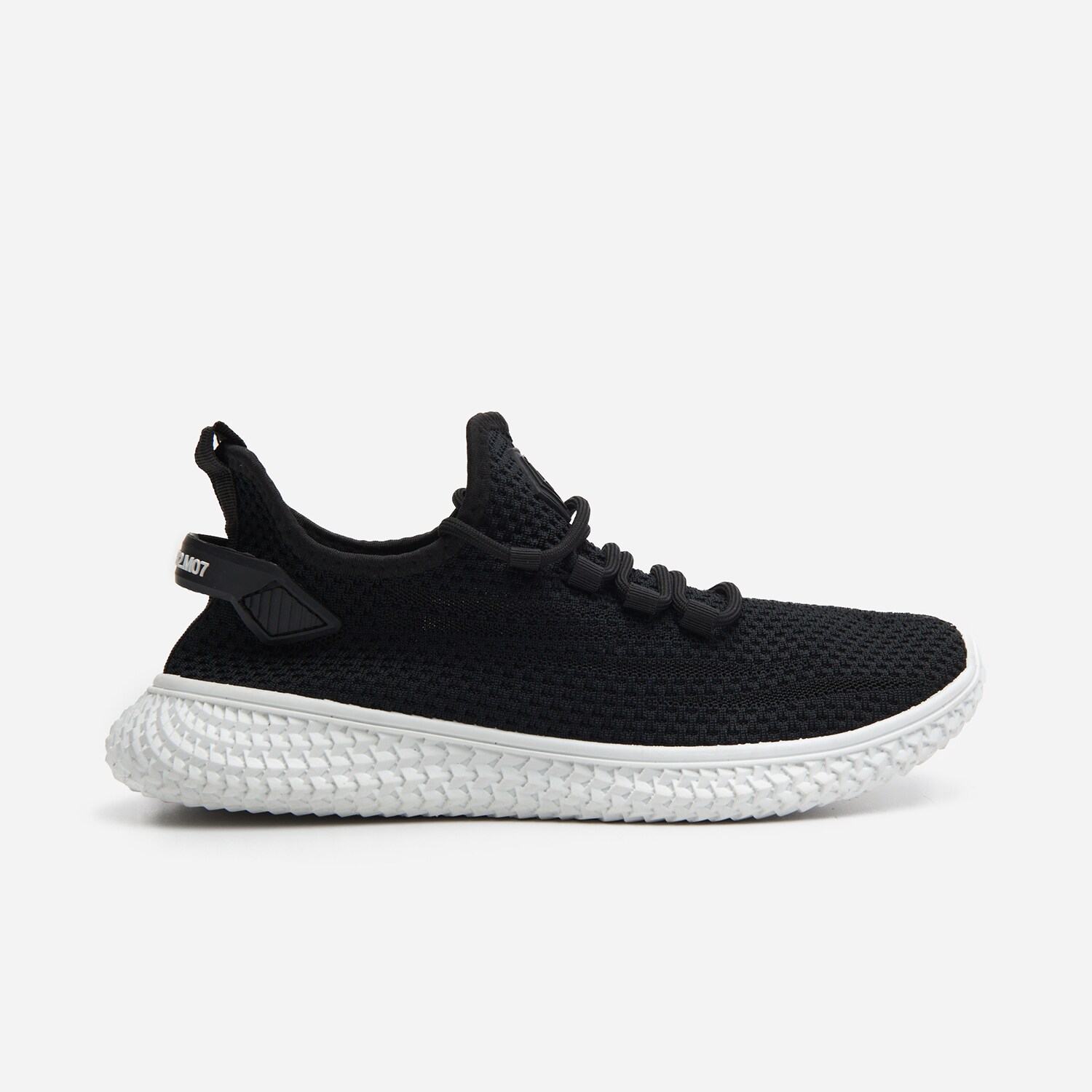 Tenisky typu sneakers