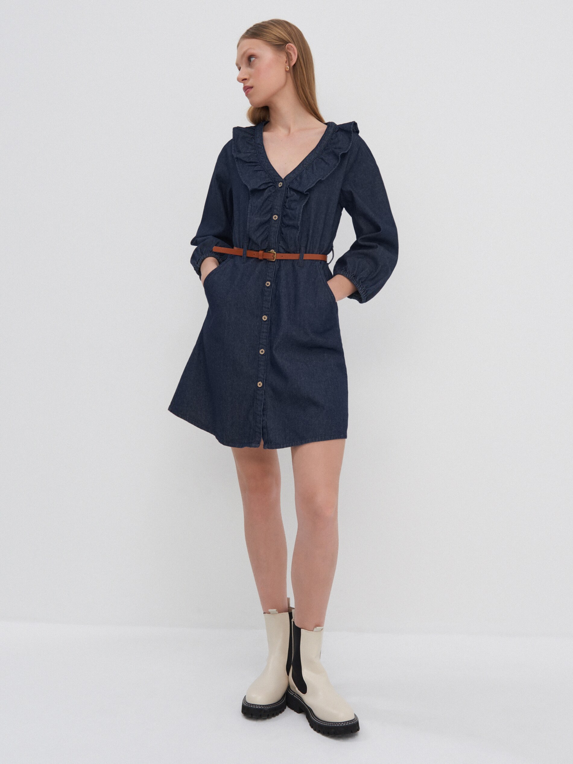 Džínsové šaty s opaskom