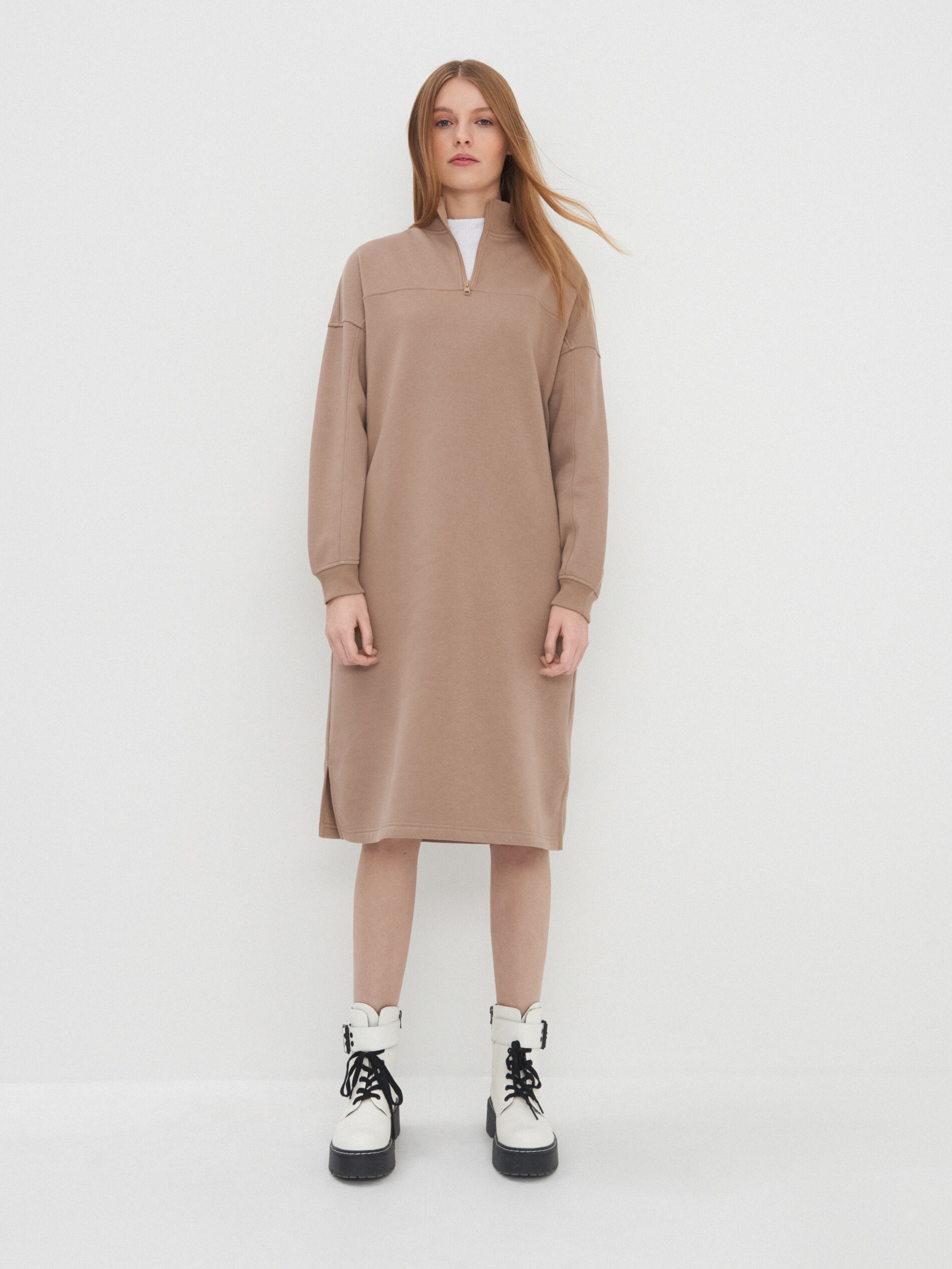 Mikinové šaty s rolákom