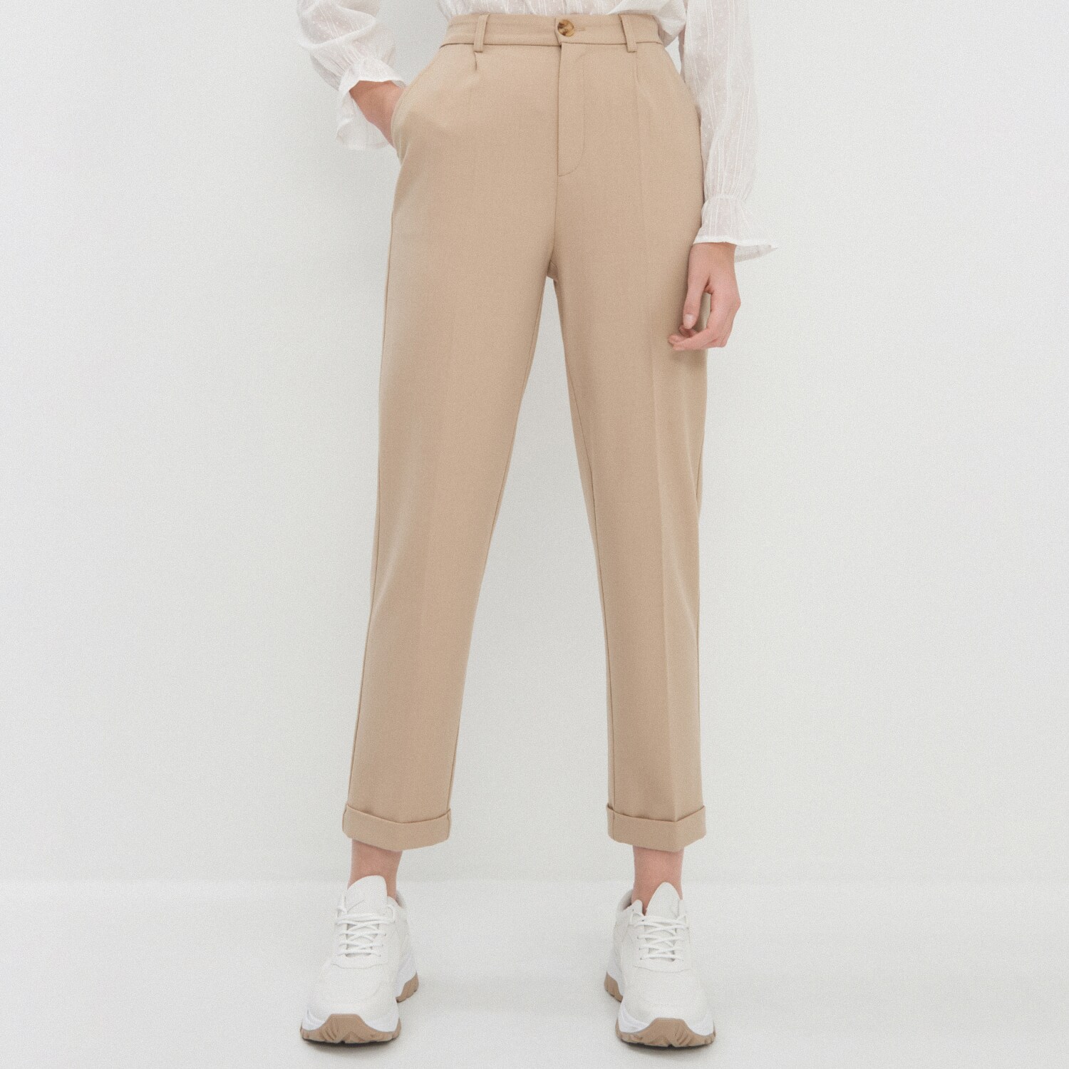 Nohavice carrot fit so zažehlenými pukmi