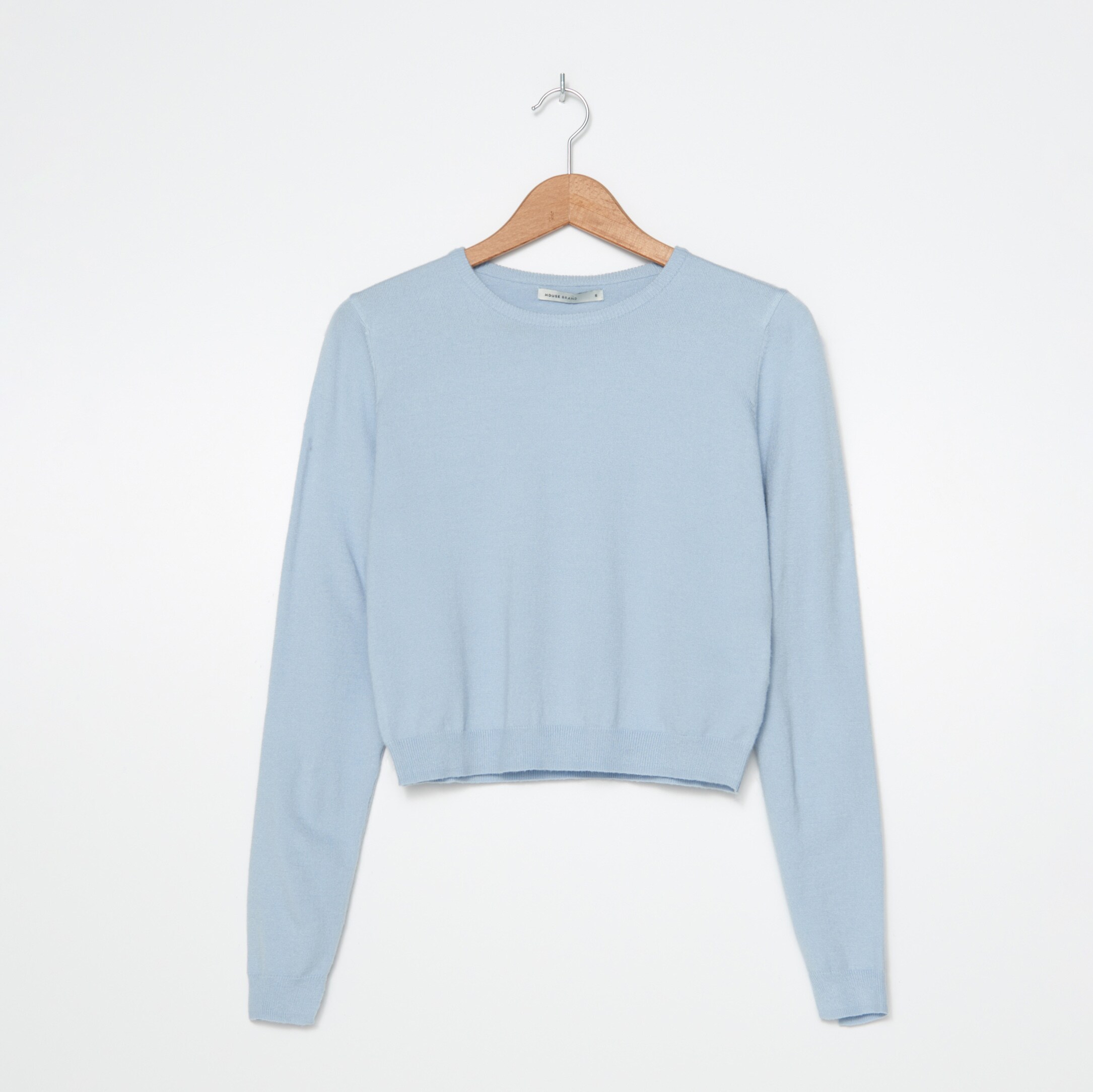 Sveter s prímesou viskózy