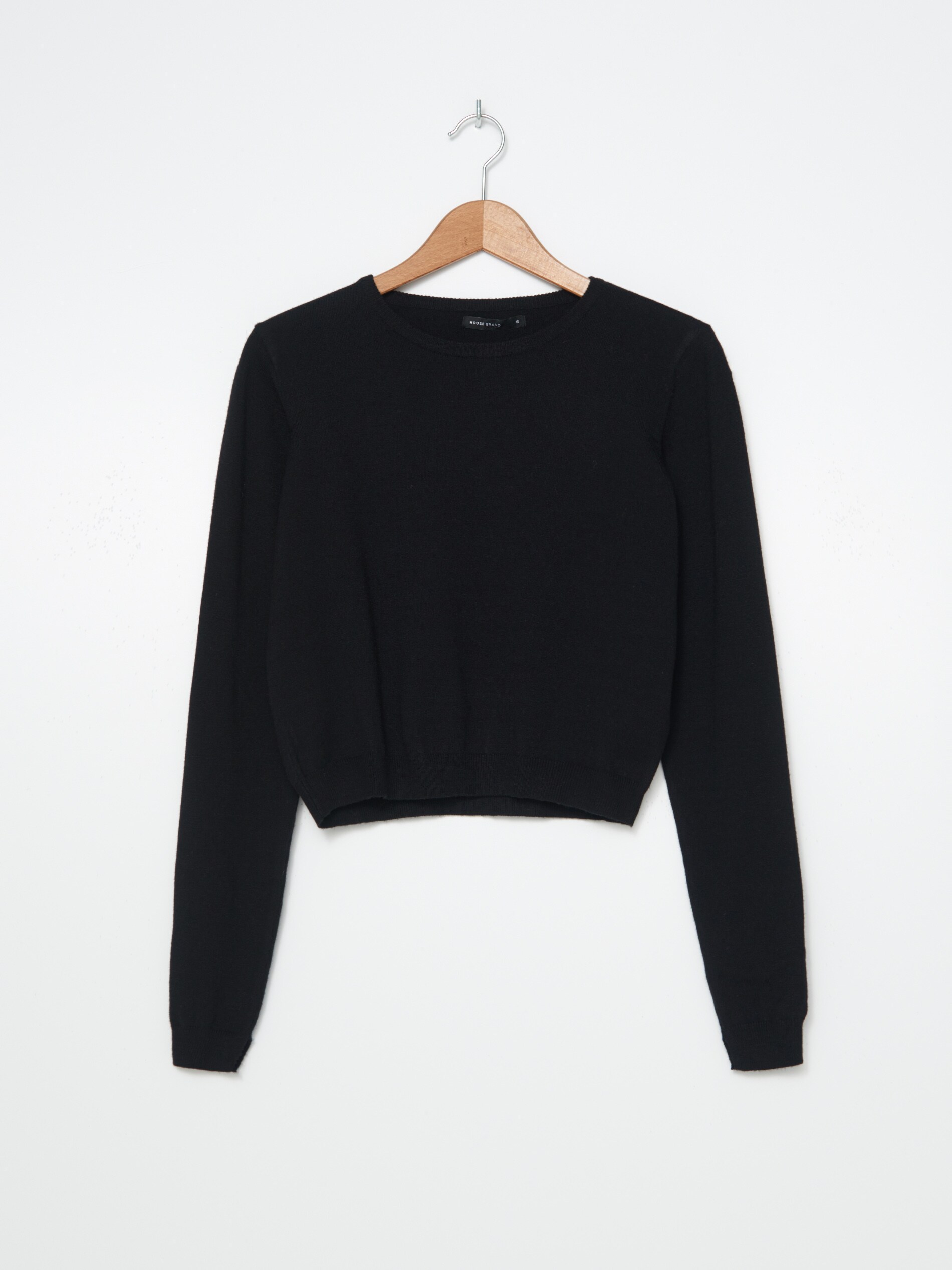 Sveter s prímesou viskózy