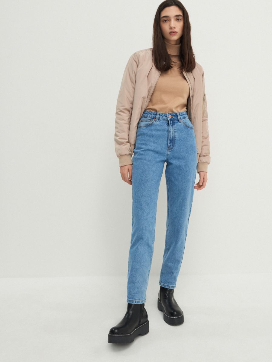 khaki mom jeans