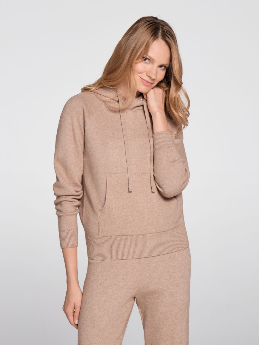 sweater beige
