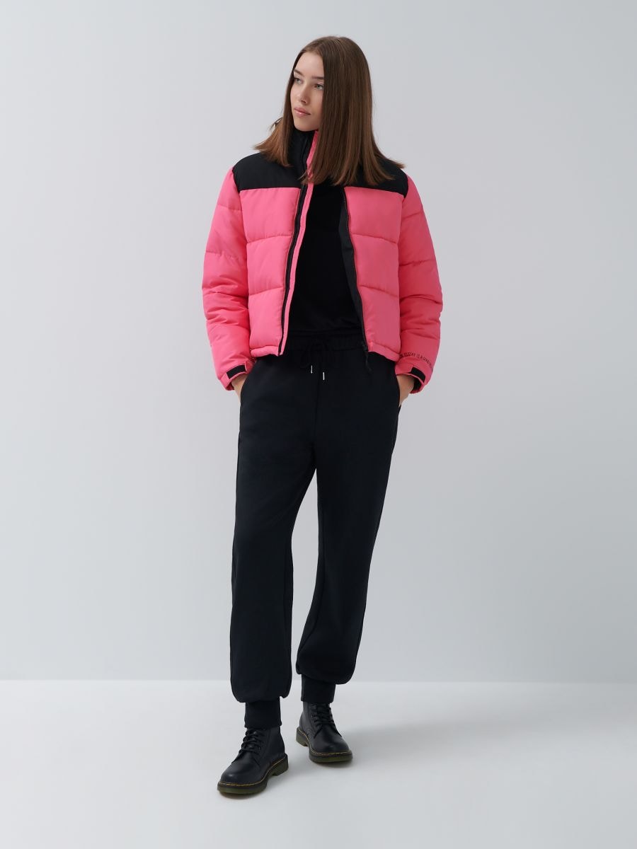 pink puffer jacket cropped