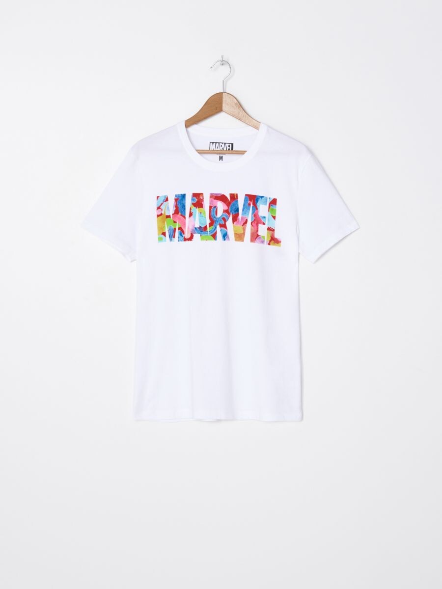 t shirt marvel pull and bear