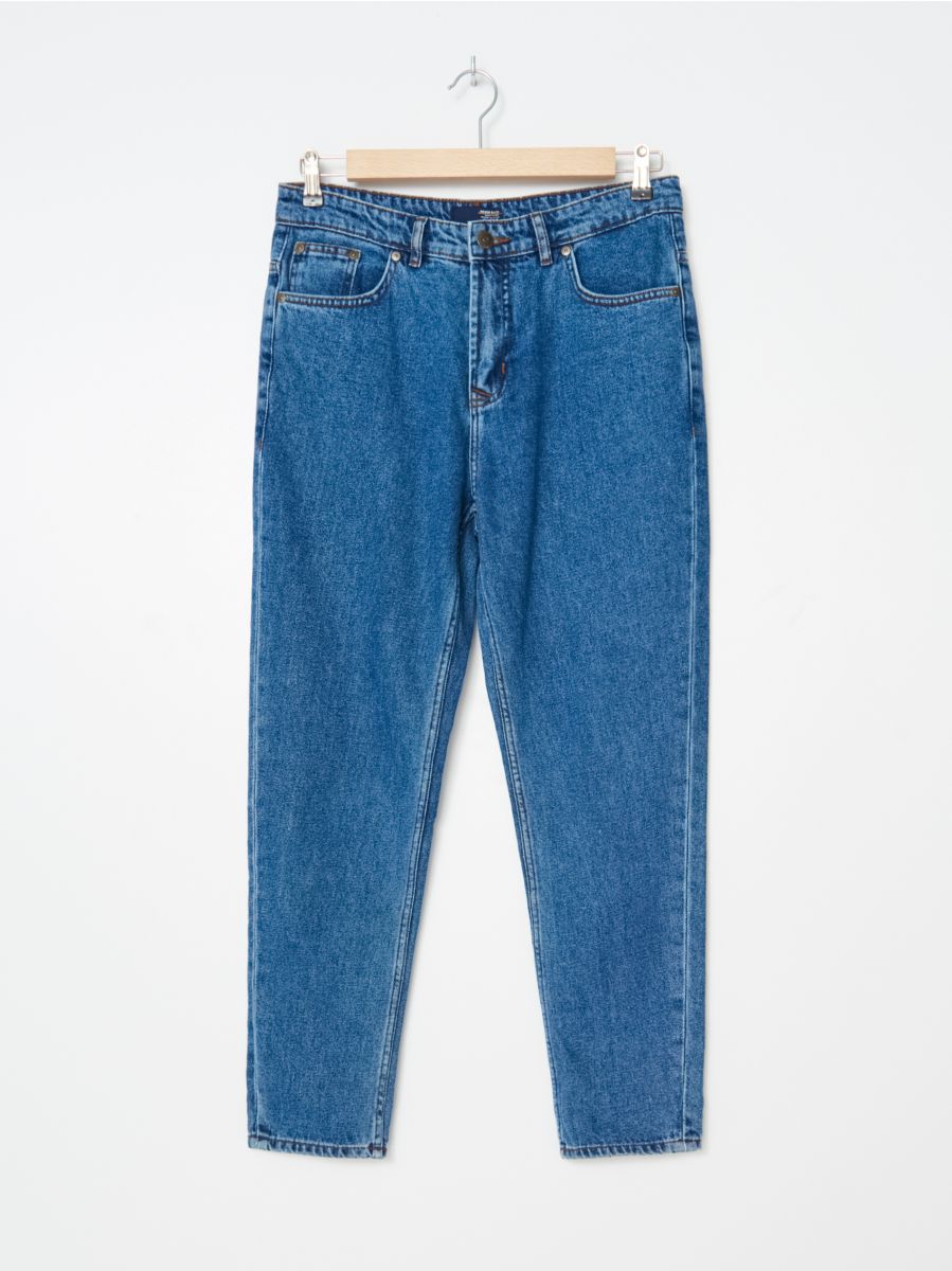 amiri crystal destroyed jeans