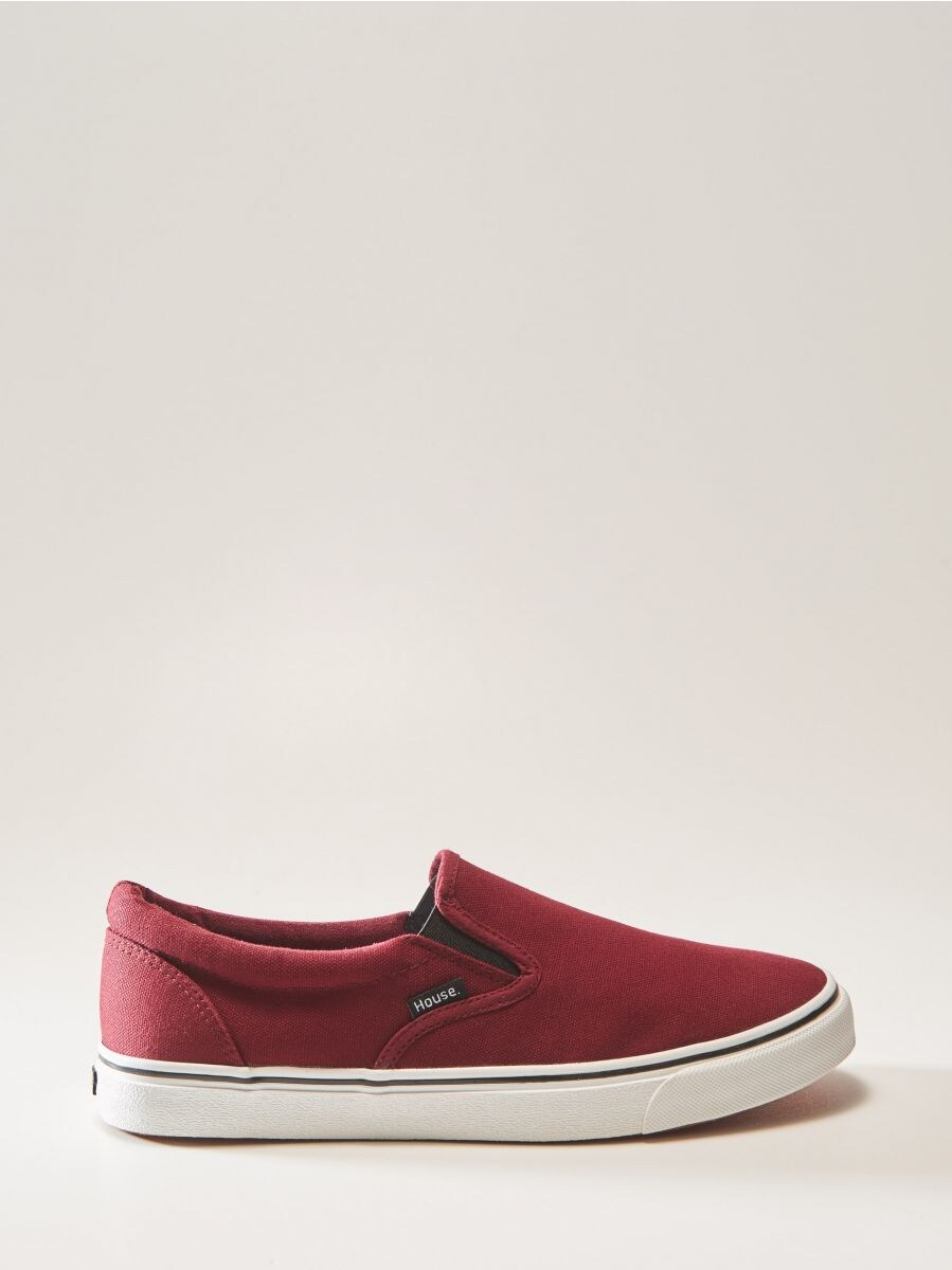 the house skate shoes