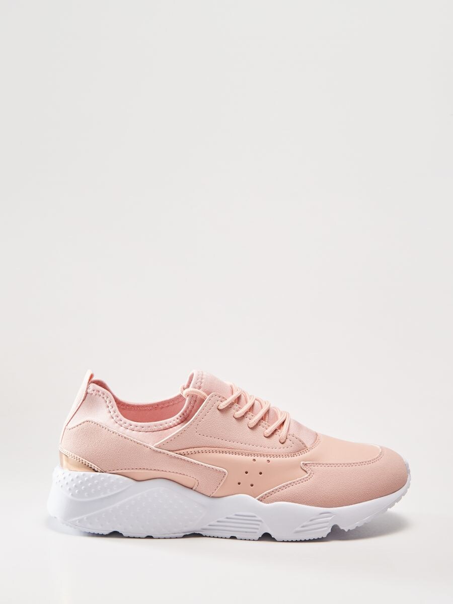 thick soled trainers womens