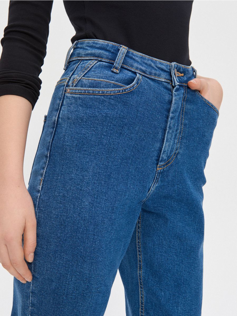 mom blue jeans