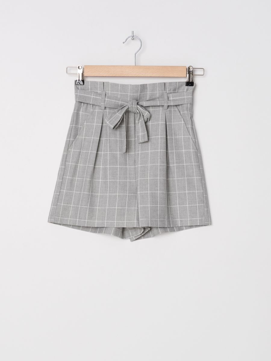 tie waist shorts