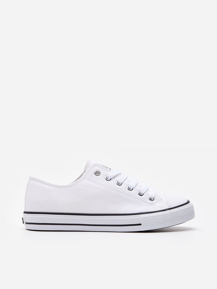 the house skate shoes