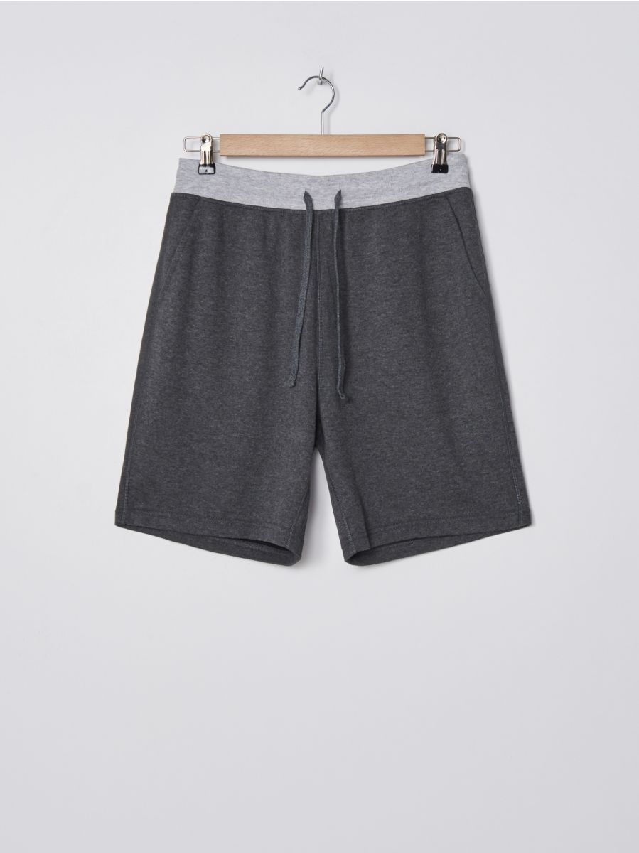 short tracksuit bottoms