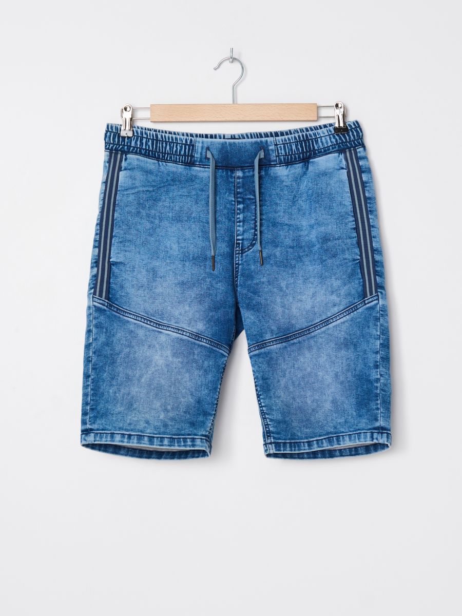 Denim shorts with side stripe, HOUSE 