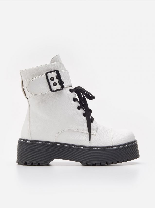 LADIES` ANKLE BOOTS - bela - 0762A-00X - HOUSE