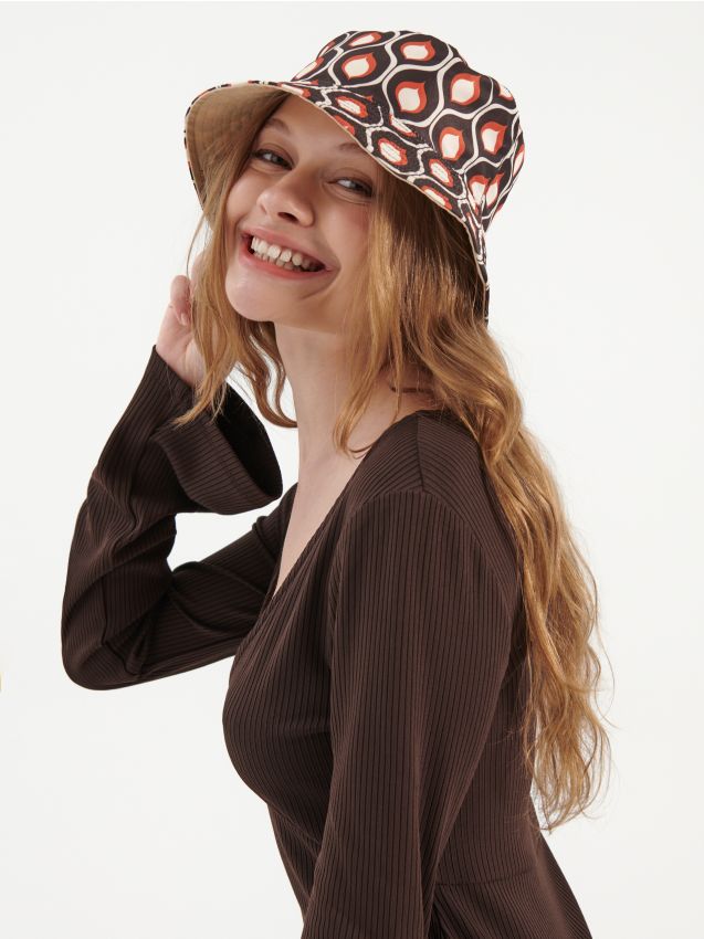 Kahte pidi kantav bucket hat Retro - mitmevärviline - HOUSE