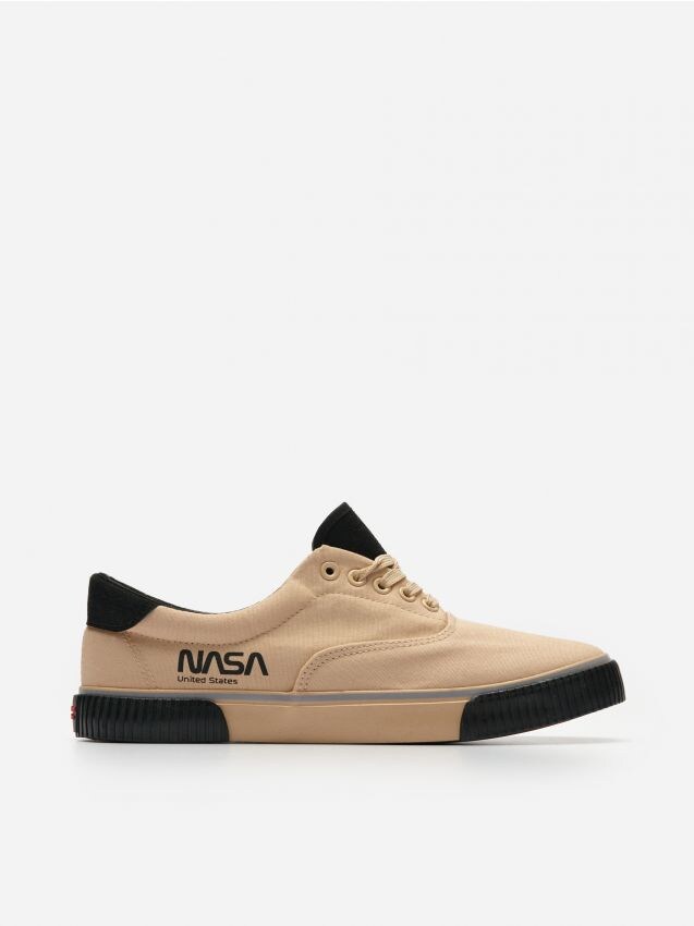 Laisvalaikio bateliai NASA - warm olive - 2108I-19X - HOUSE