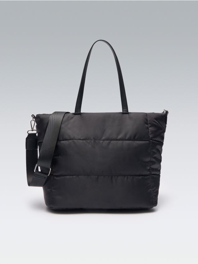 Pikowana torba shopper z odpinanym paskiem - czarny - 3881I-99X - HOUSE