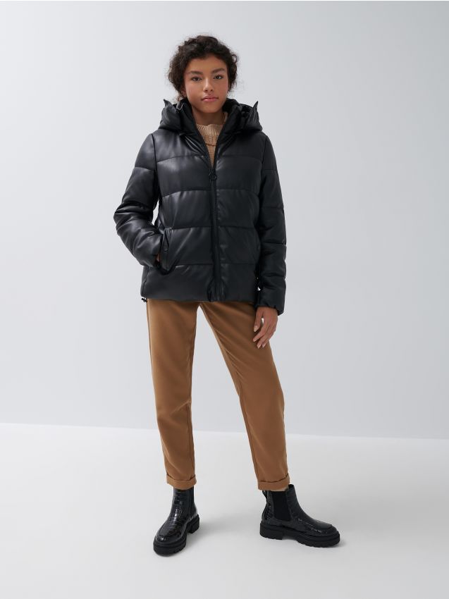 Kurtka puffer z kapturem - czarny - 4597G-99X - HOUSE